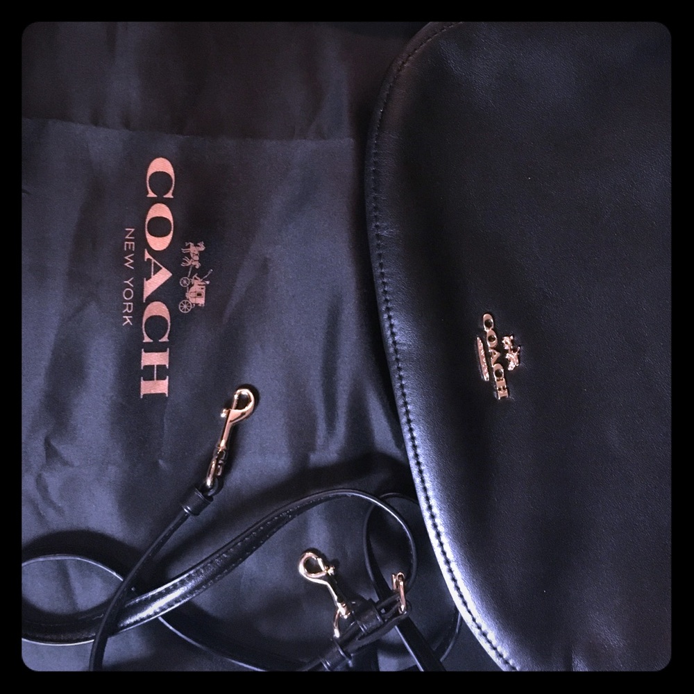 Coach Gold/Black Leather Crossbody Handbag